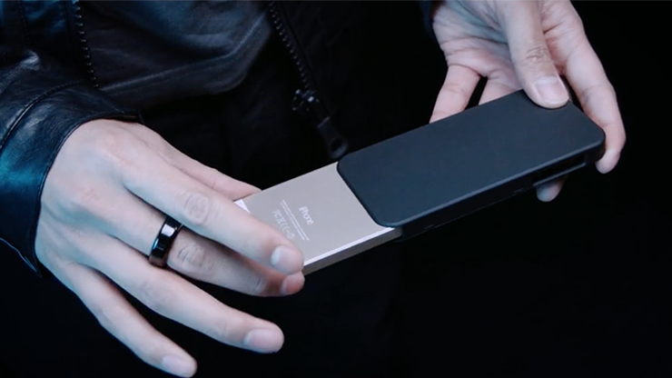 The Case, Silver (with DVD and Gimmick) by SansMinds