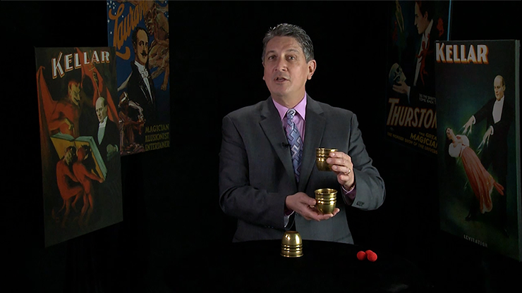 Master Course Cups and Balls Vol. 1 (Spanish) by Daryl - Video Download