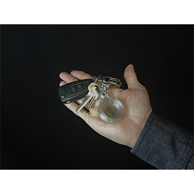 The Vault Clear (with DVD and Gimmick) created by David Penn