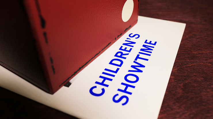 Children';s Showtime by Michael Elliot