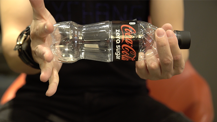 Banked - Black, Coke Zero, Gimmicks and Online Instructions by Taiwan Ben