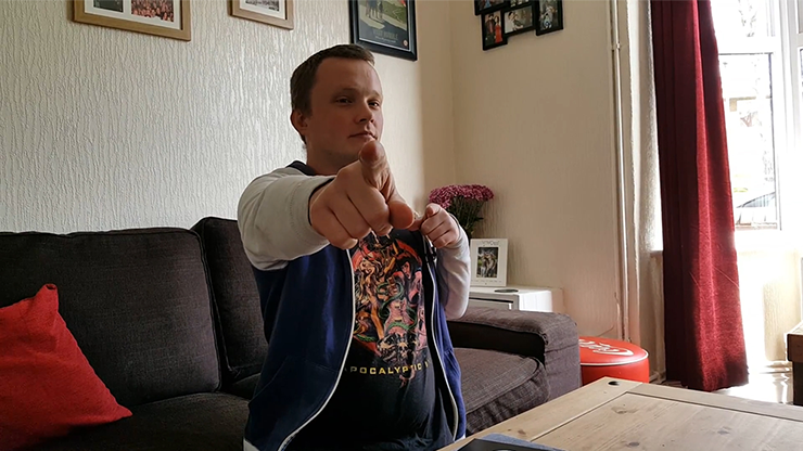 Ghost Flight, Gimmicks and Online Instructions by Peter Duffie and Kaymar Magic