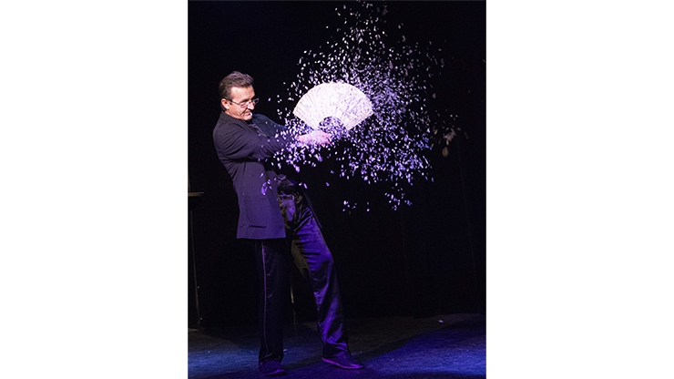 Appearing SnowStorming Fan V2, Dark Blue by Victor Voitko (Gimmick and Online Instructions)