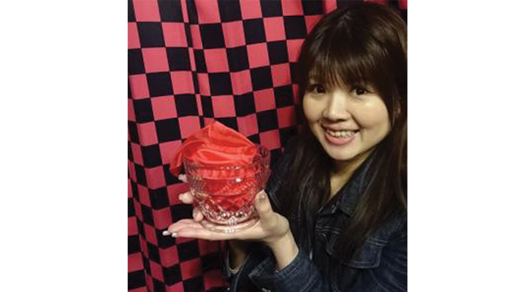 Crystal Silk Cup by Tejinaya Magic