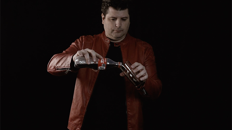 Super Latex Cola Drink, Empty by Twister Magic