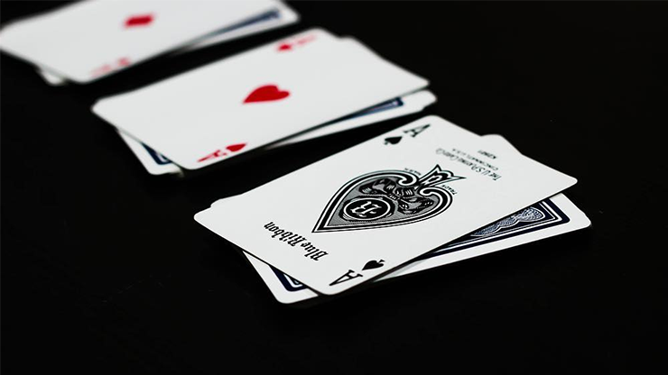 Blue Ribbon Playing Cards, Red
