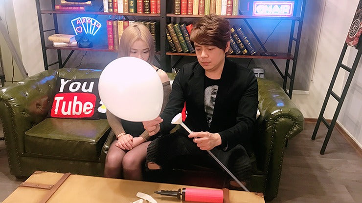 Balloon Burster, Gimmick and Online Instructions by Taiwan Ben and Jeimin Lee
