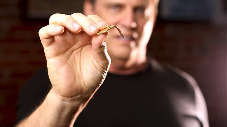THE BEND, Pre-made Gimmicks and Online Instructions by James Kellogg