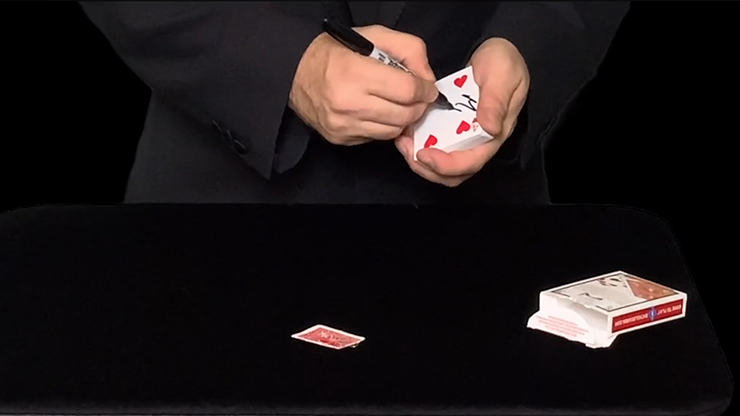 Lucky Strike, Gimmicks and Online Instructions by Wayne Dobson