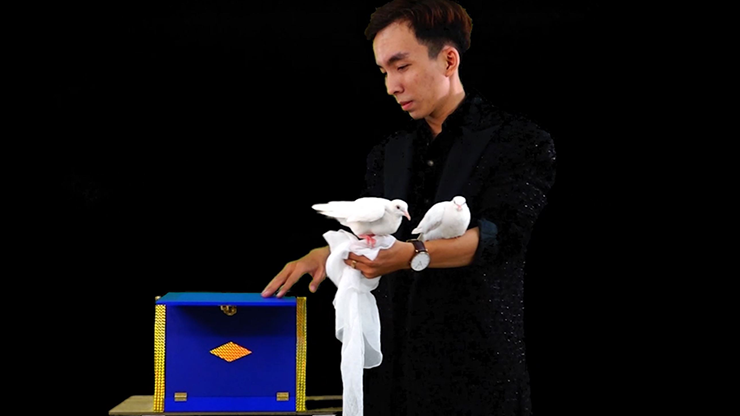 TIP OVER BOX V2 by 7 MAGIC