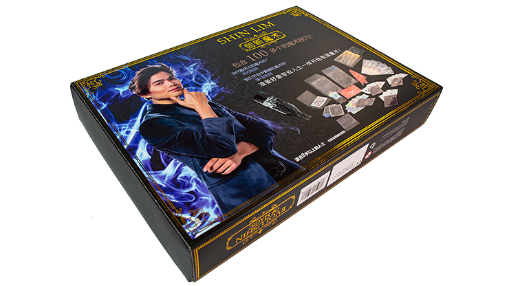 EVOLUSHIN MAGIC SET, CHINA by Shin Lim