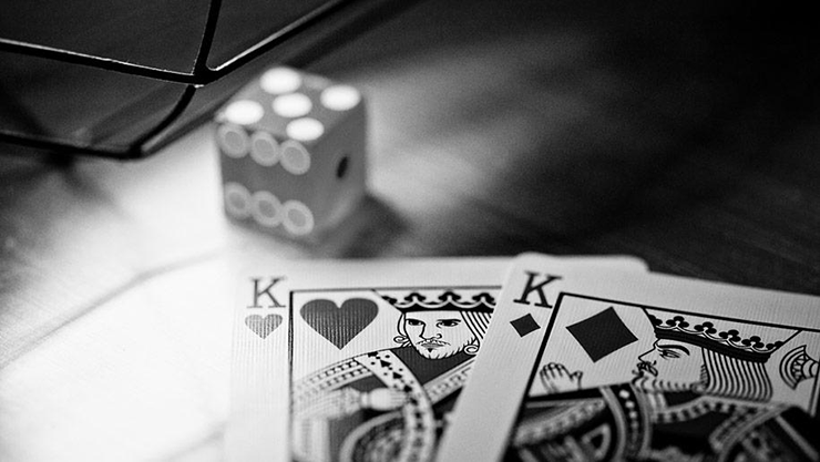 Rounders, Black Playing Cards