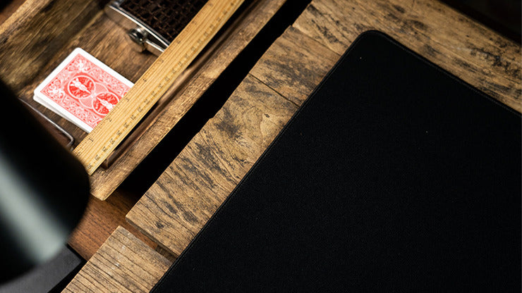 Sewn-Edge Basic Close-Up Pad, Black by TCC Presents