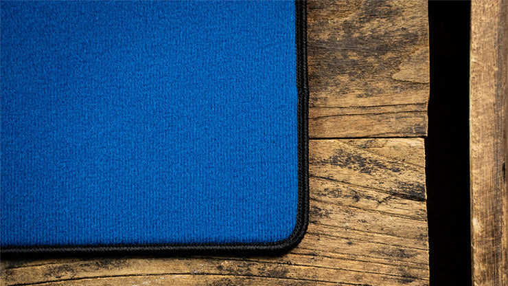 Sewn-Edge Basic Close-Up Pad, Blue by TCC Presents