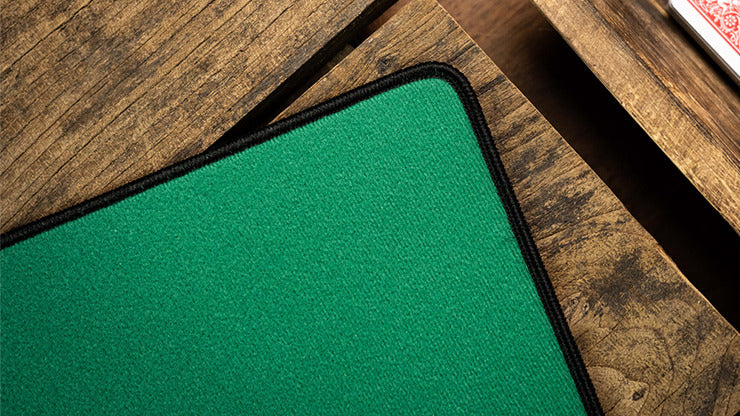 Sewn-Edge Basic Close-Up Pad, Green by TCC Presents