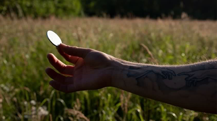The Vault - Silver Finger by Matthieu Hamaissi - Video Download