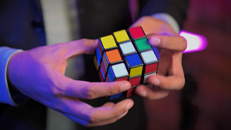 Chaos Cube, Gimmicks and Online Instructions by Alfonso Abejuela