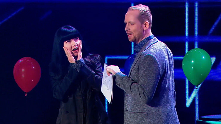 People Power, Gimmicks and Online Instructions by Andi Gladwin