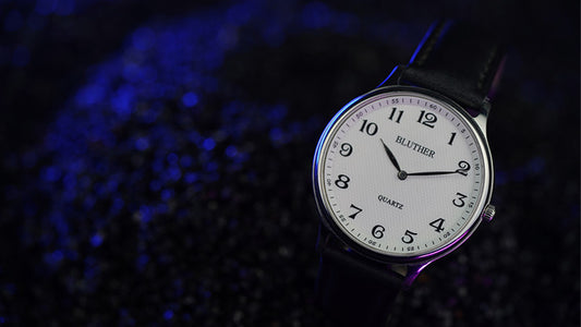 Infinity Watch V3 - Silver Case White Dial / STD Version, Gimmick and Online Instructions by Bluether Magic