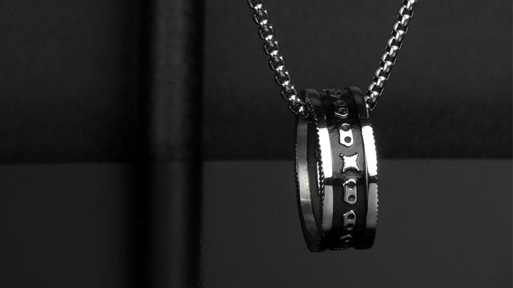 Collusion Ring, Medium by Mechanic Industries