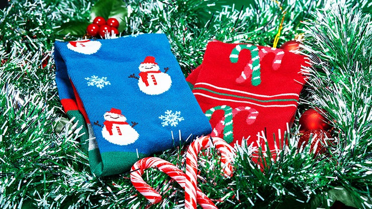 Socks: Christmas Edition, Gimmicks and Online Instructions