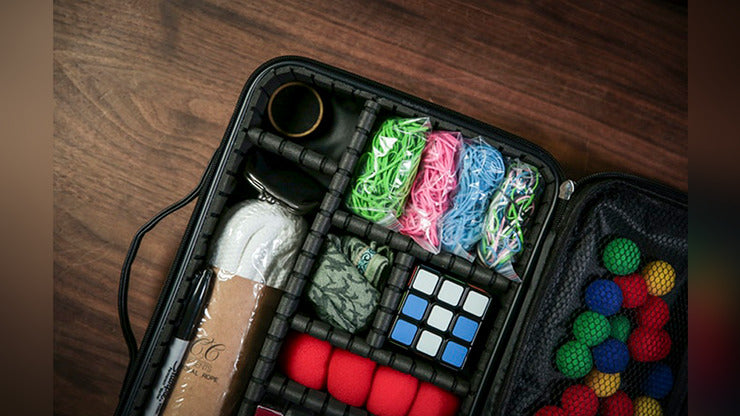 Luxury Close-Up Bag, Dark Brown by TCC