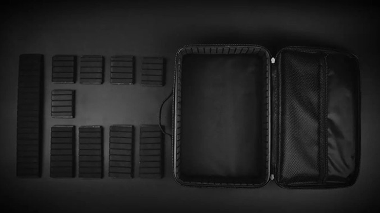 Luxury Close-Up Bag, Dark Brown by TCC