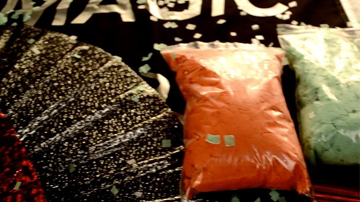 Confetti CHRISTMAS, 2pk. Light by Victor Voitko (Gimmick and Online Instructions)