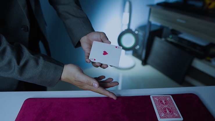 FOUR STACK BLUE by Zihu