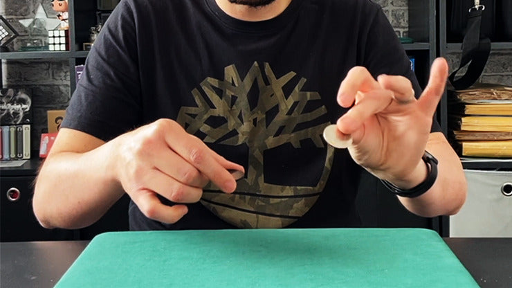 Molecules, Gimmicks and Online Instructions by Dave Loosley