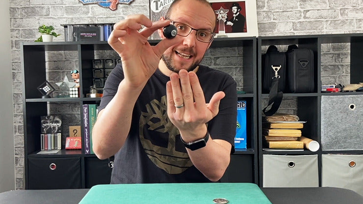 Molecules, Gimmicks and Online Instructions by Dave Loosley