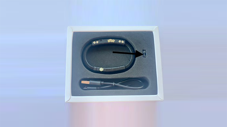 PHANTOM HAND, Gimmicks and Online Instructions by Jean Xueref