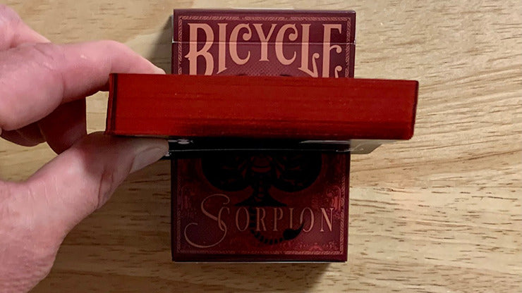Gilded Bicycle Scorpion, Red Playing Cards