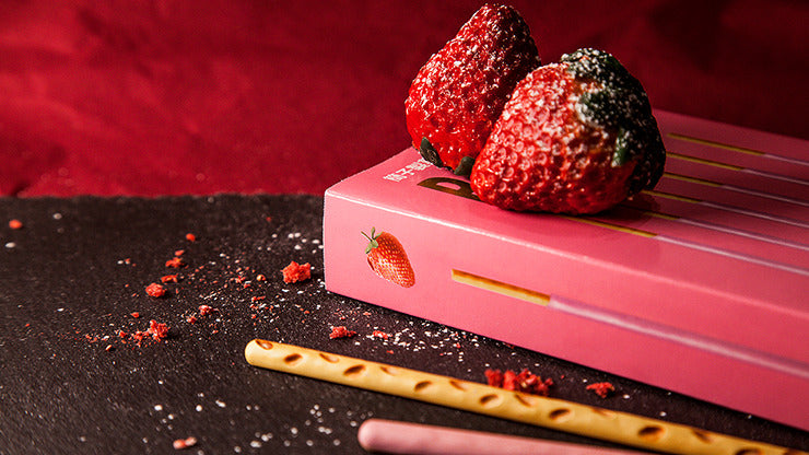 P TO P PADDLE DLX: STRAWBERRY EDITION, With Online Instructions by Dream Ikenaga & Hanson Chien