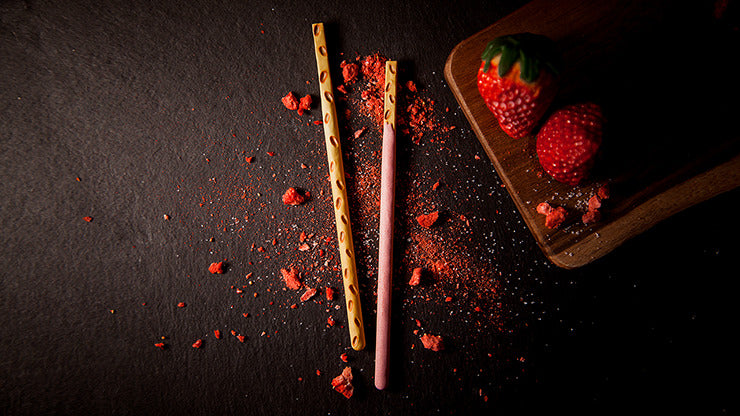 P TO P PADDLE DLX: STRAWBERRY EDITION, With Online Instructions by Dream Ikenaga & Hanson Chien