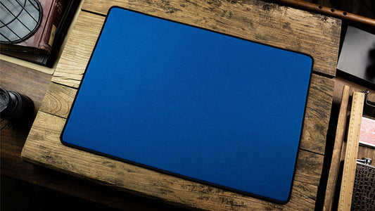 Sewn-Edge Basic Close-Up Pad, Blue by TCC Presents