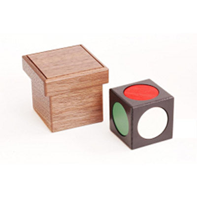 Color Vision, Gimmicks and Online Instruction by Mikame